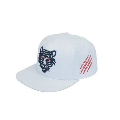 Munurinn á baseballhettu og hámarki
